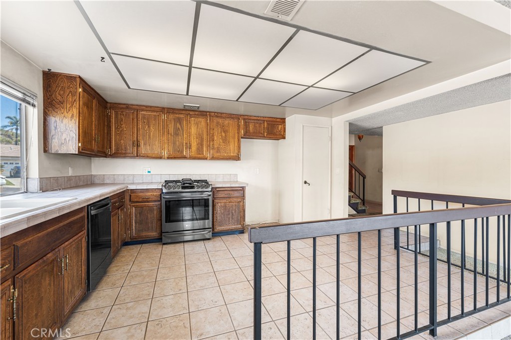 28217 Tambora Drive