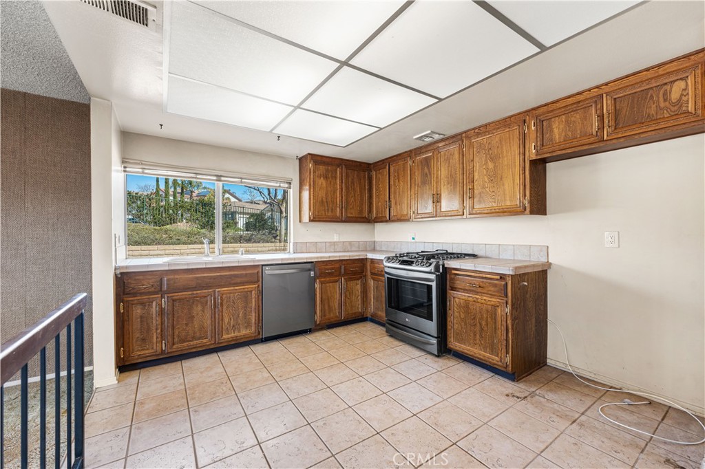 28217 Tambora Drive