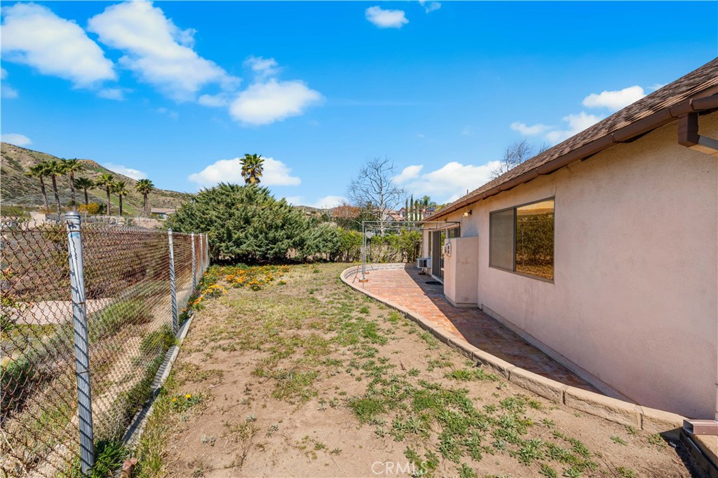 28217 Tambora Drive