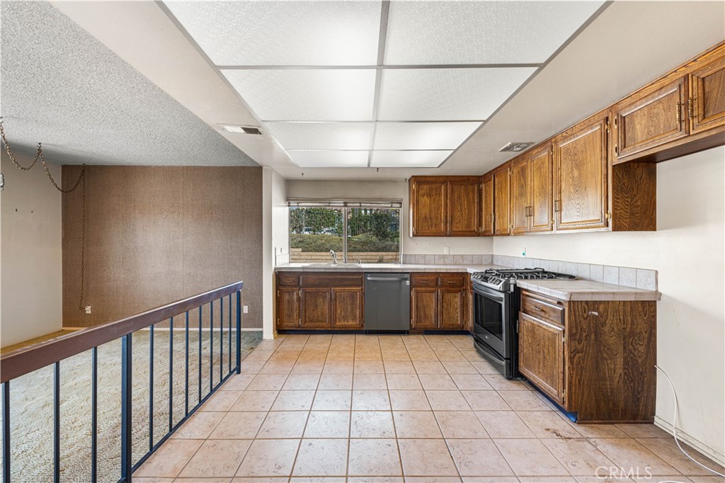 28217 Tambora Drive