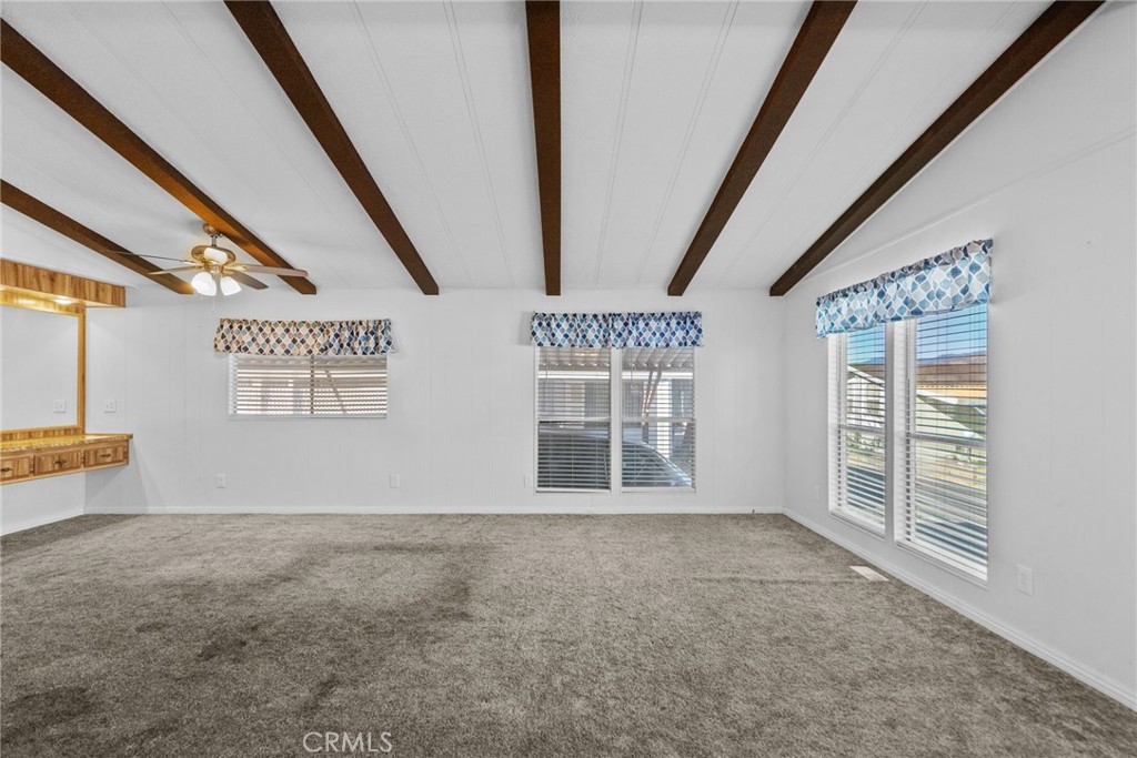 31311 Lakehills Rd 82