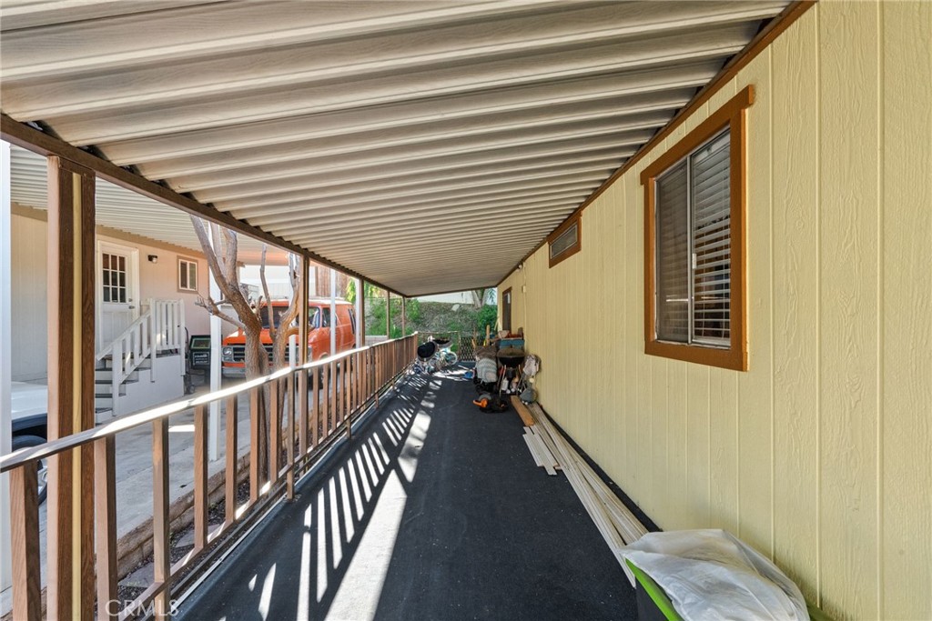 31311 Lakehills Rd 82