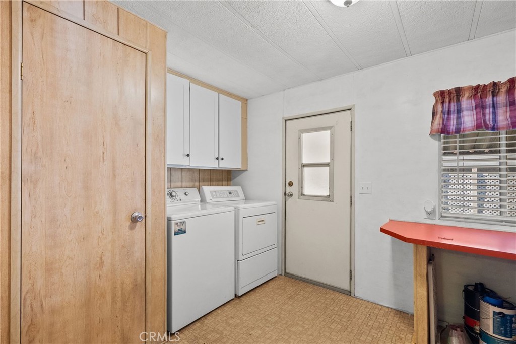 31311 Lakehills Rd 82