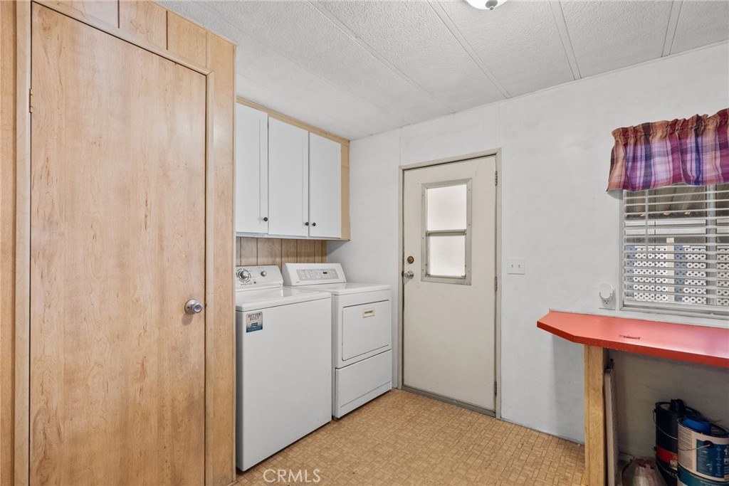 31311 Lakehills Rd 82
