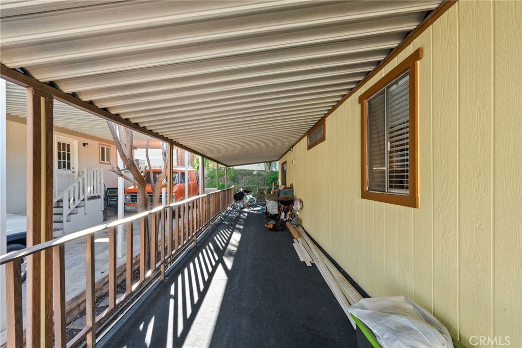 31311 Lakehills Rd 82