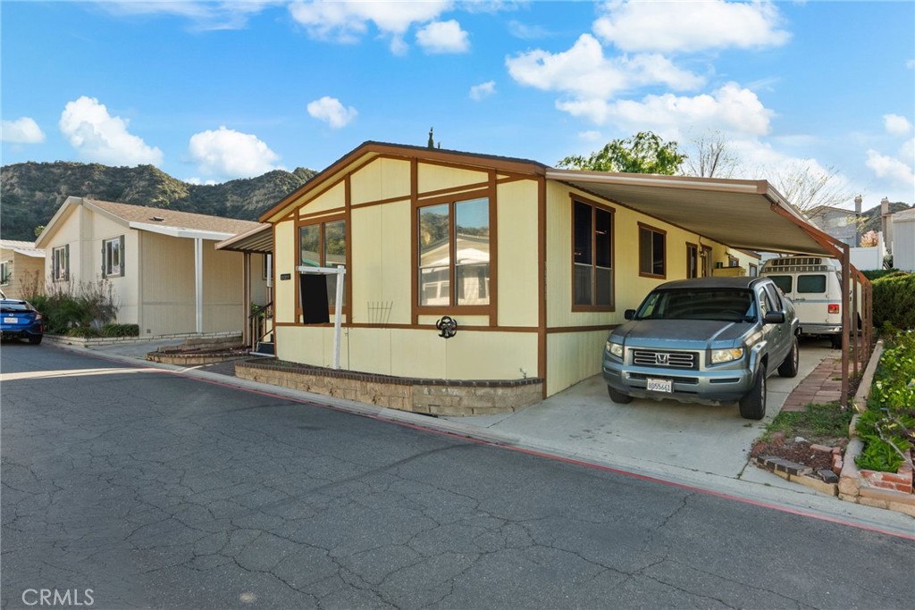 31311 Lakehills Rd 82