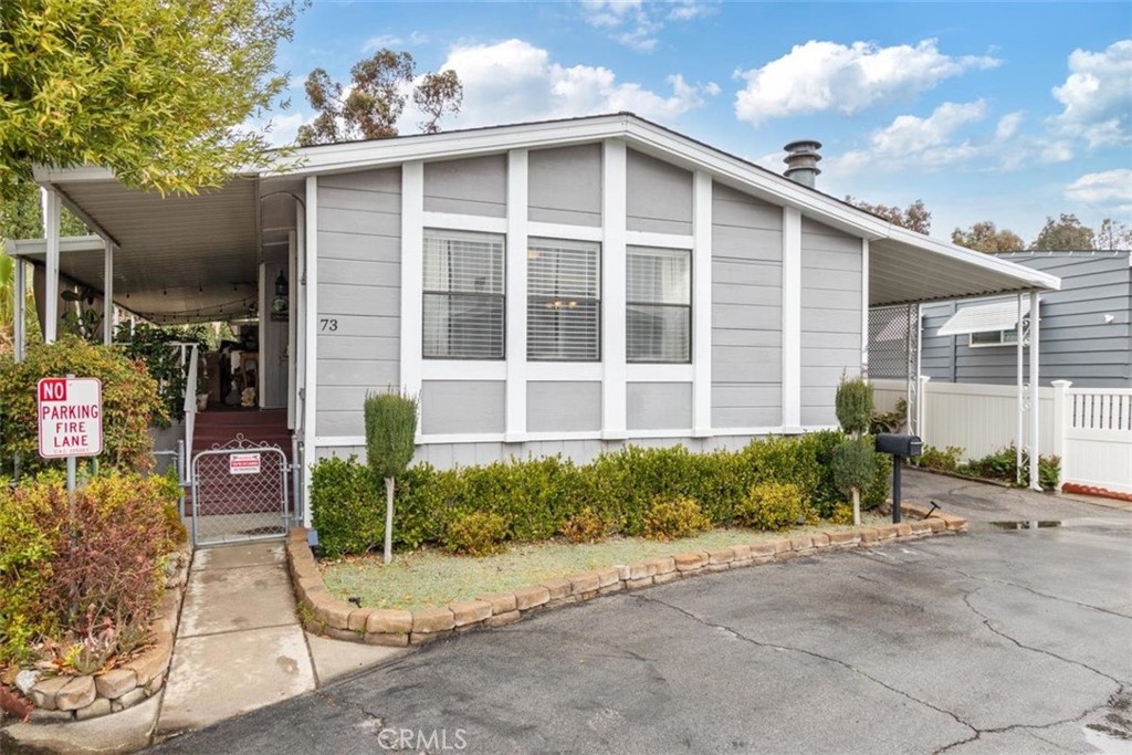 18145 Soledad Canyon Road 73