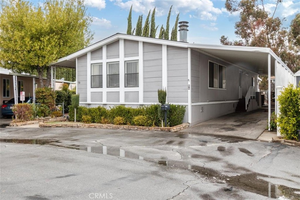 18145 Soledad Canyon Road 73