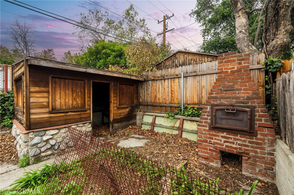 972 Alta Vista Drive