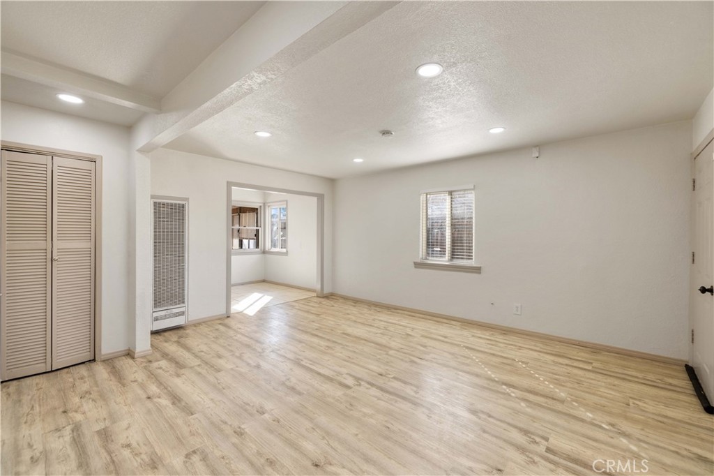 43208 18th Street W