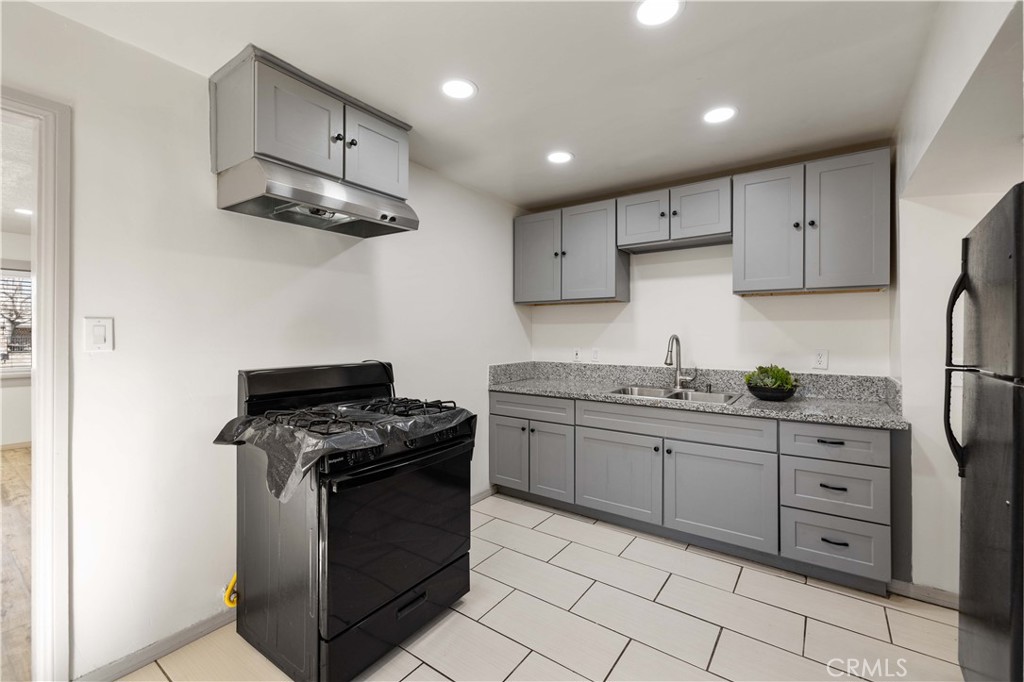 43208 18th Street W