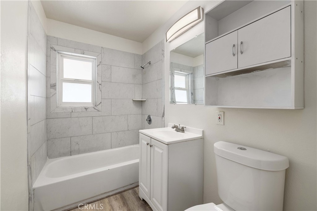 43208 18th Street W