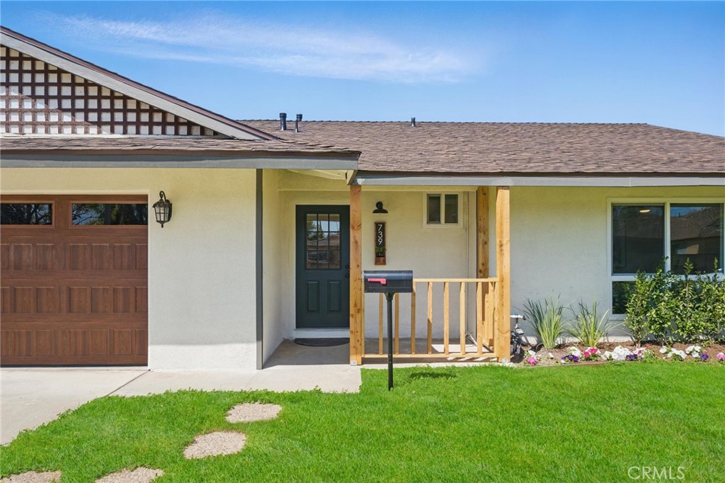 739 S Treanor Avenue