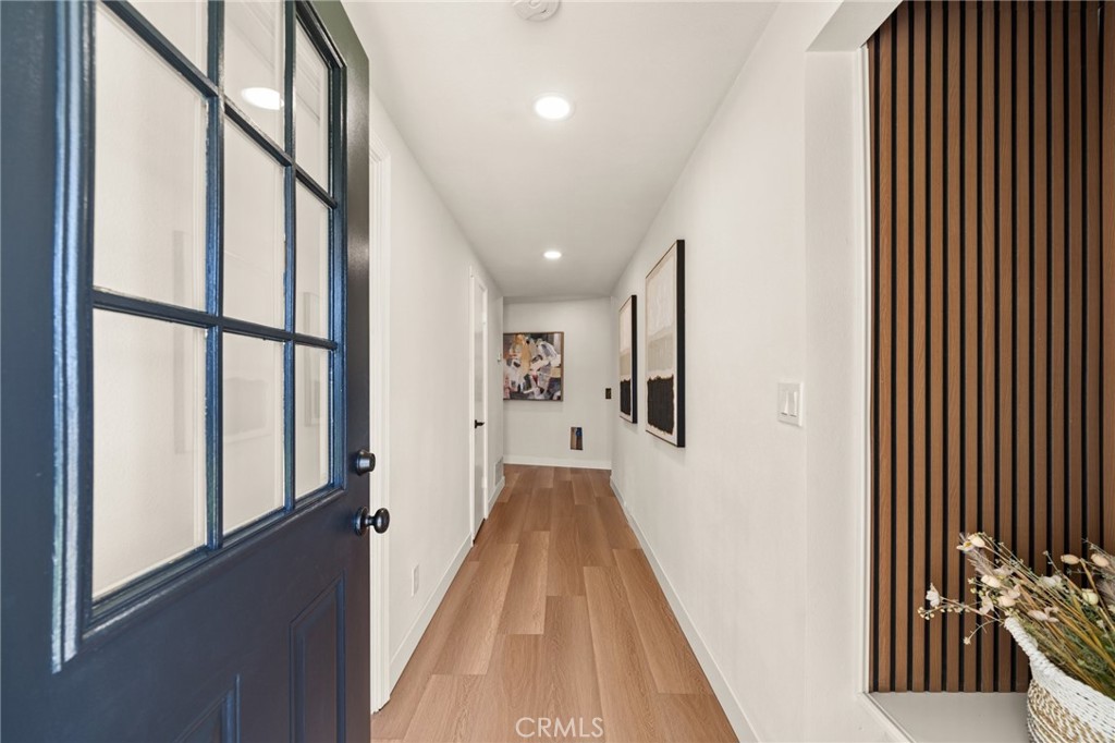 739 S Treanor Avenue