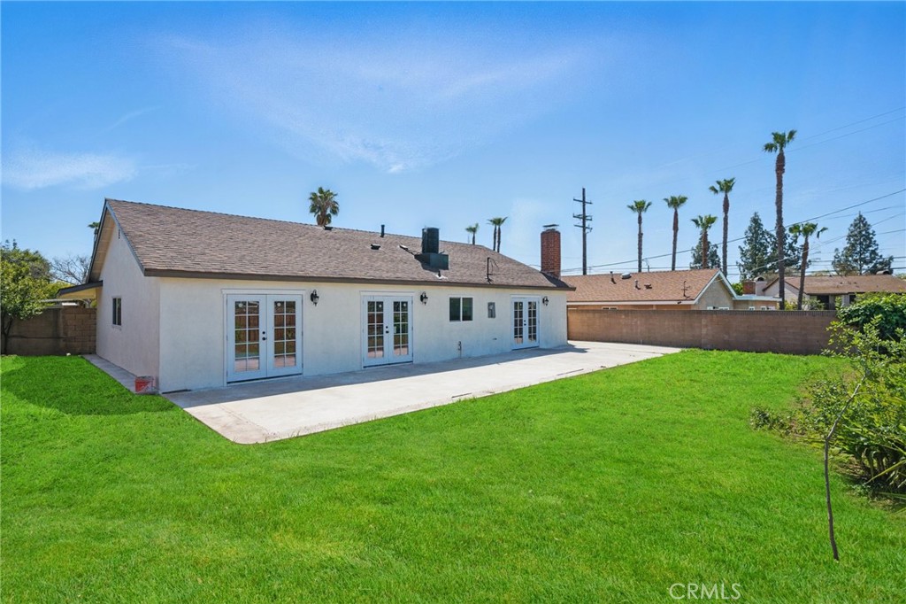 739 S Treanor Avenue