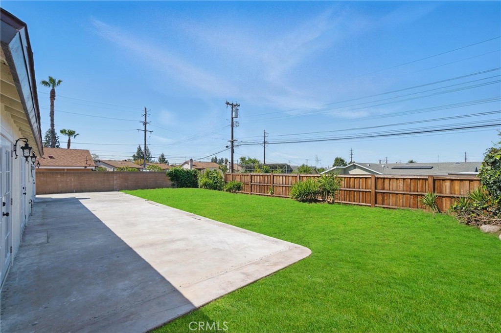 739 S Treanor Avenue