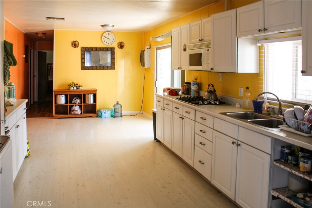 3300 15th Street W 109