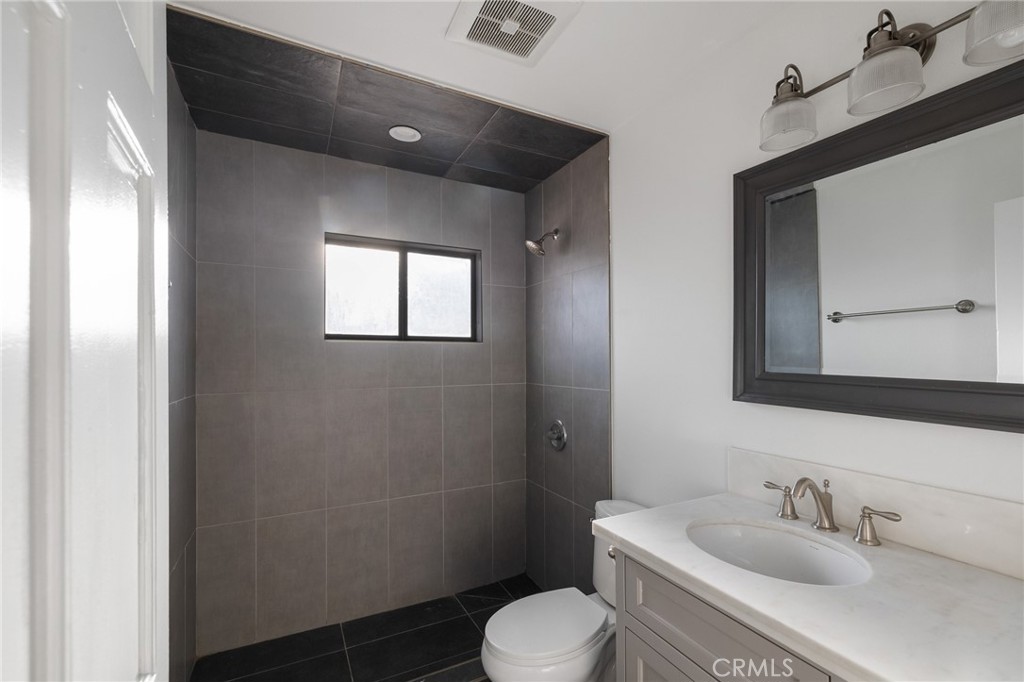 46417 Kings Canyon Road