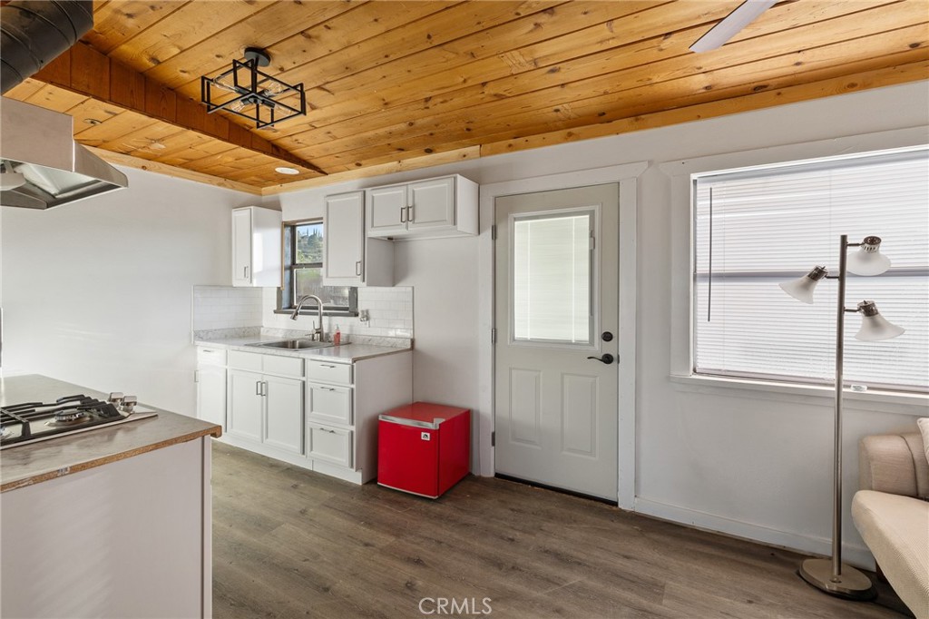 46417 Kings Canyon Road