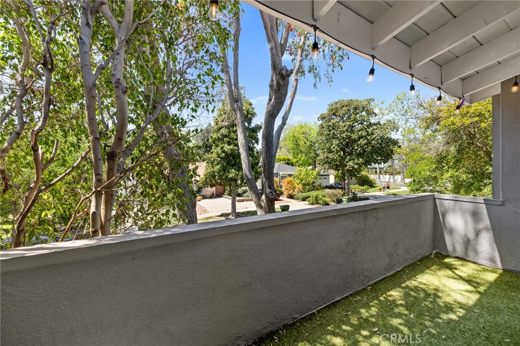 4252 Fair Avenue 21