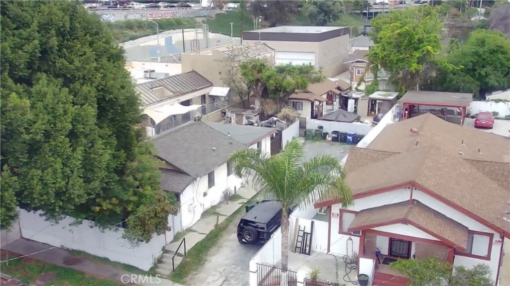 316 N Virgil Ave