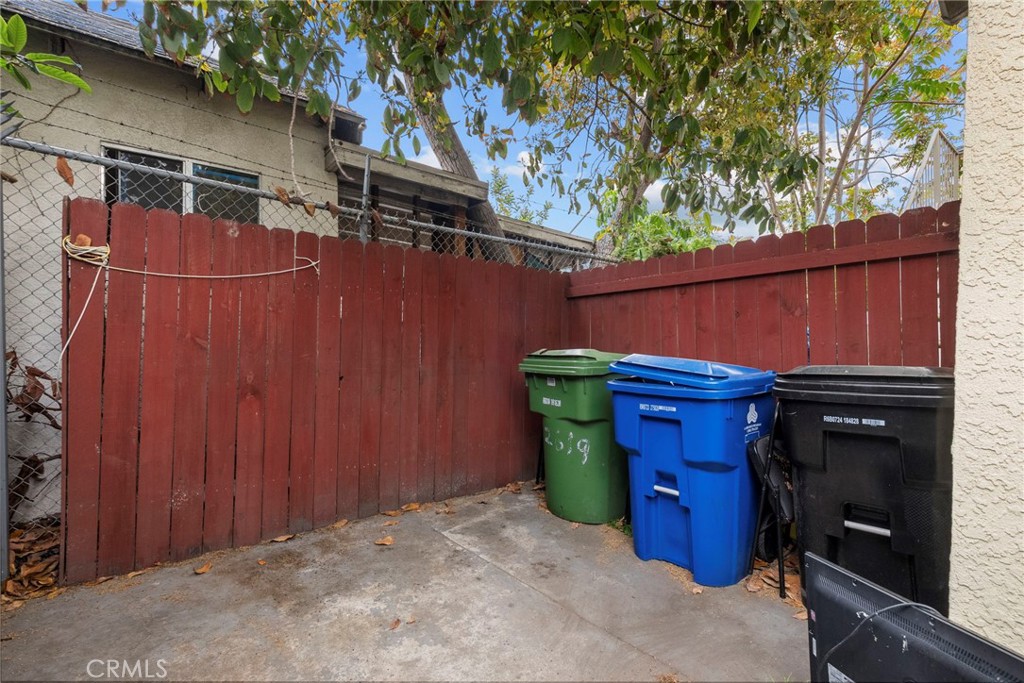 2619 Trinity Street
