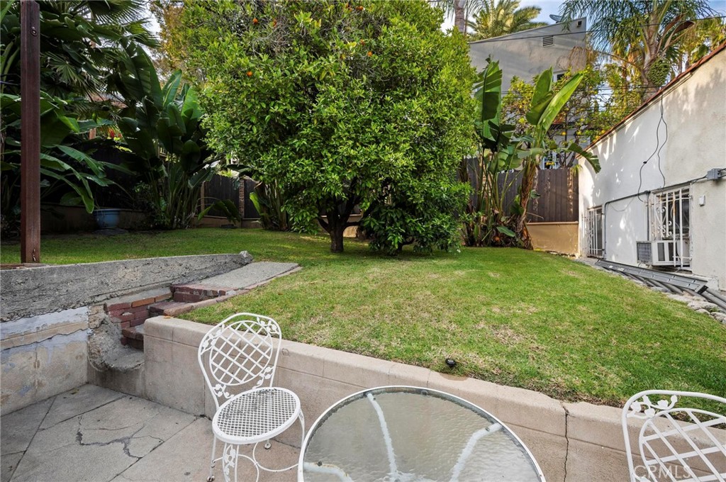 2263 Holly Drive
