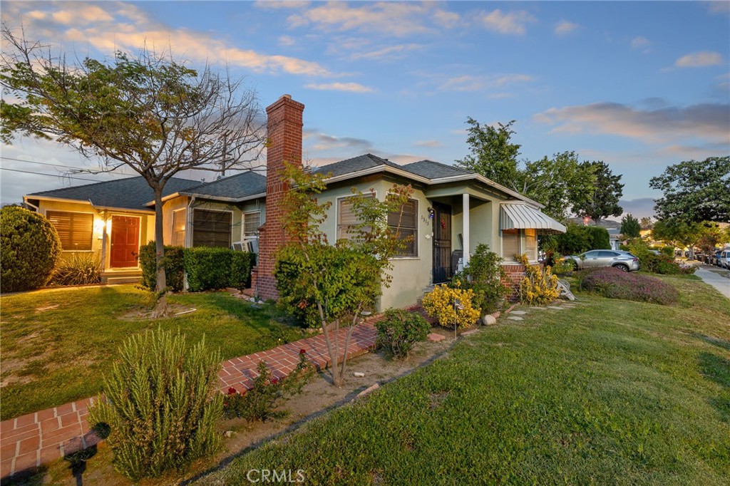 1313 Carlton Drive