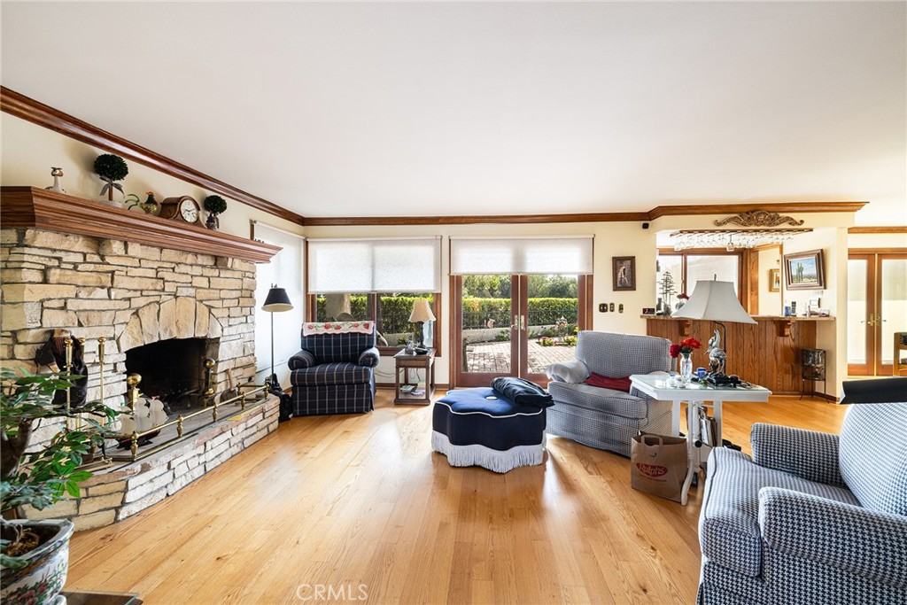 1709 Royal Saint George Drive