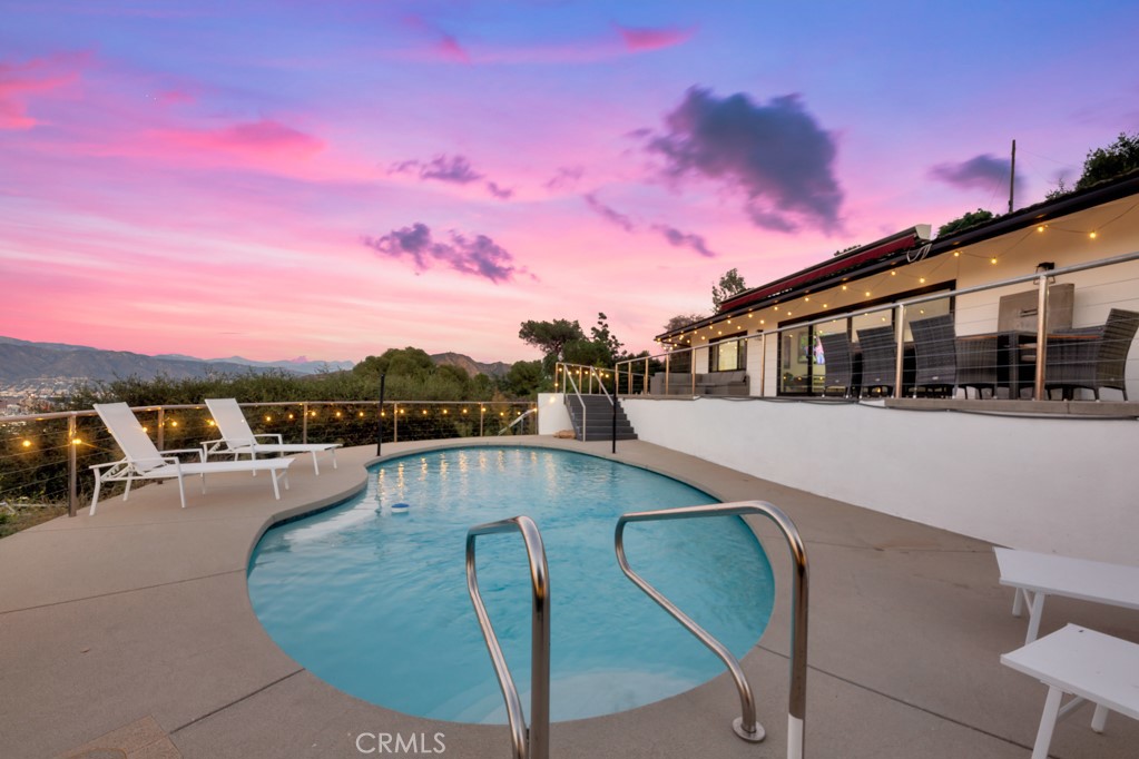 3201 Bonnie Hill Drive