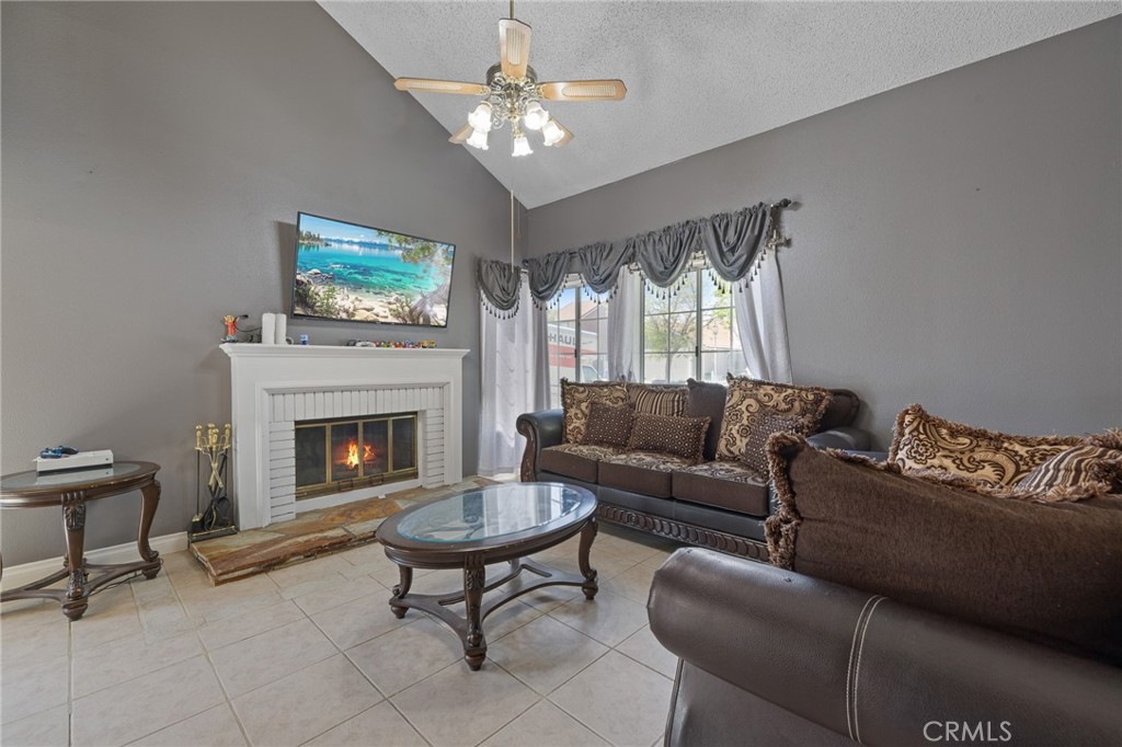 37476 Cambridge Lane
