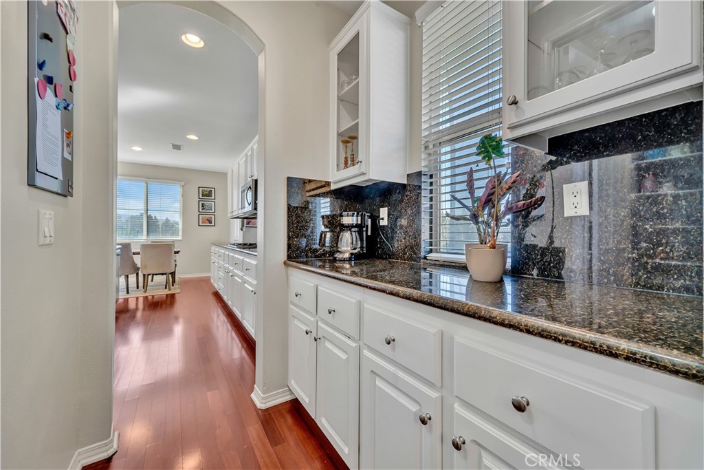 3649 Mountain Shadows Court
