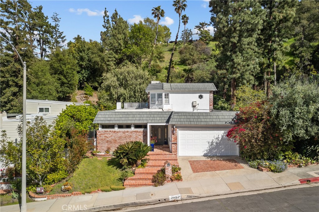 17034 Escalon Drive