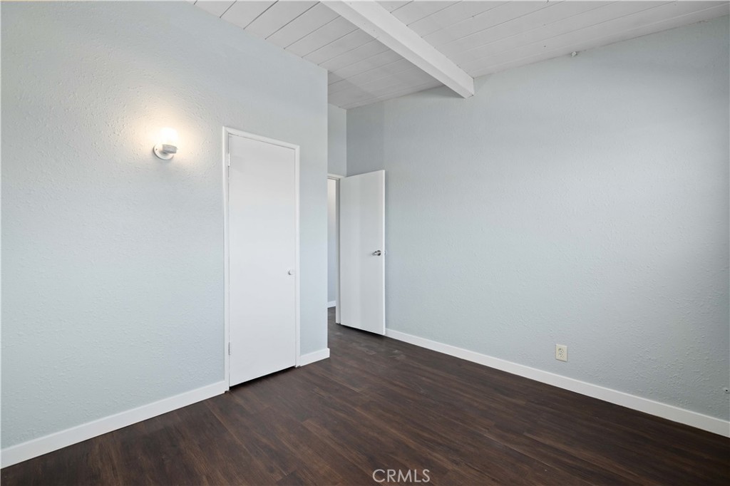 244 E Avenue Q
