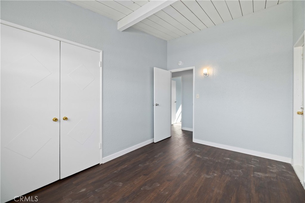 244 E Avenue Q