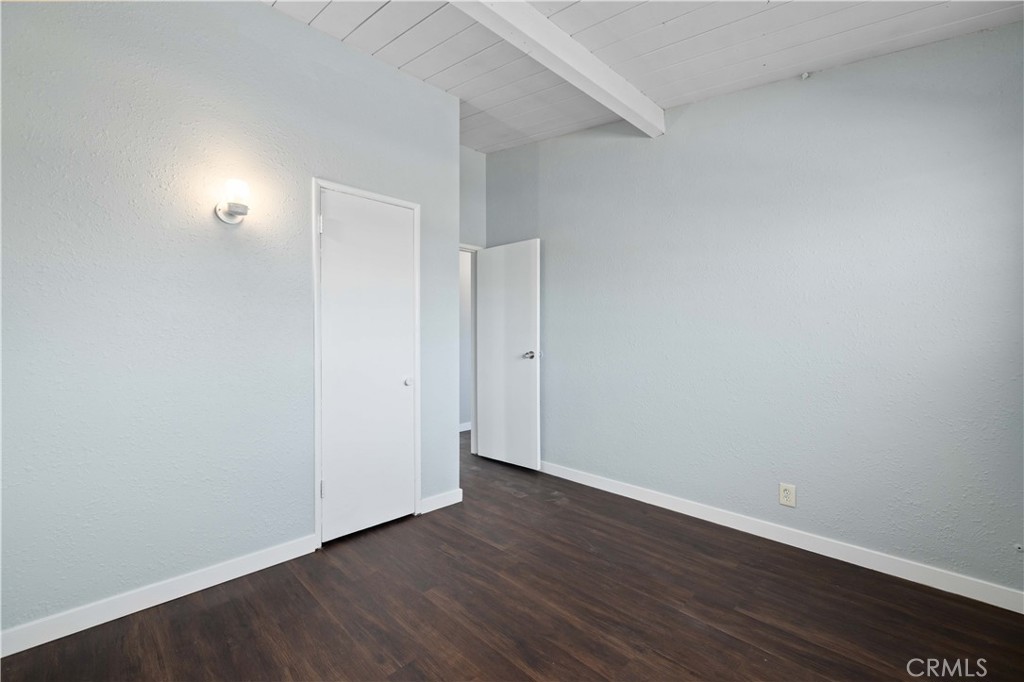 244 E Avenue Q