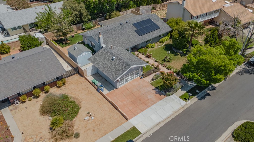 39718 Country Club Drive