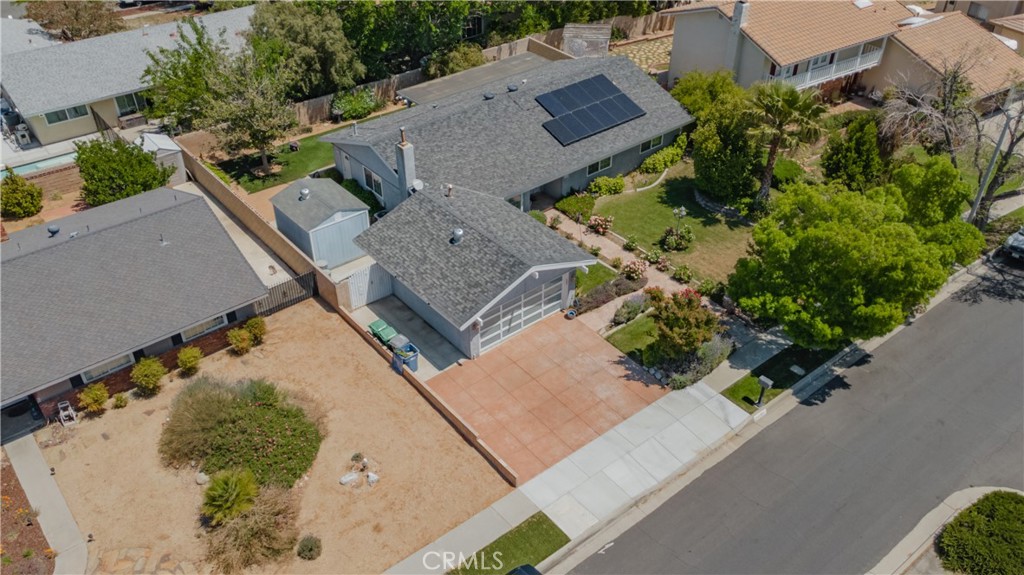 39718 Country Club Drive