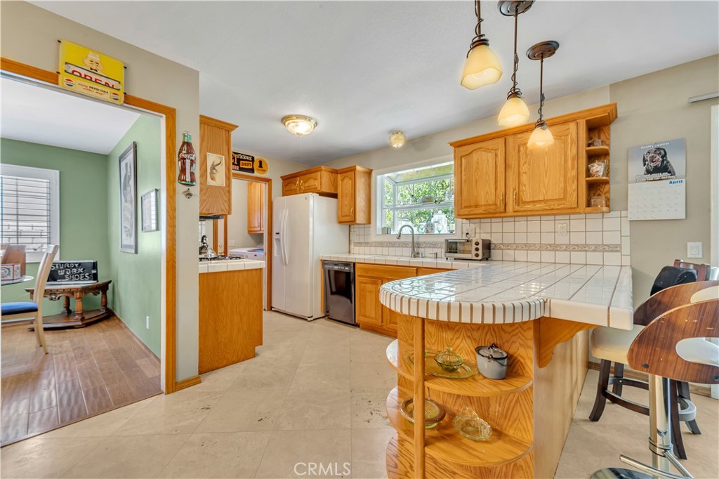 39718 Country Club Drive