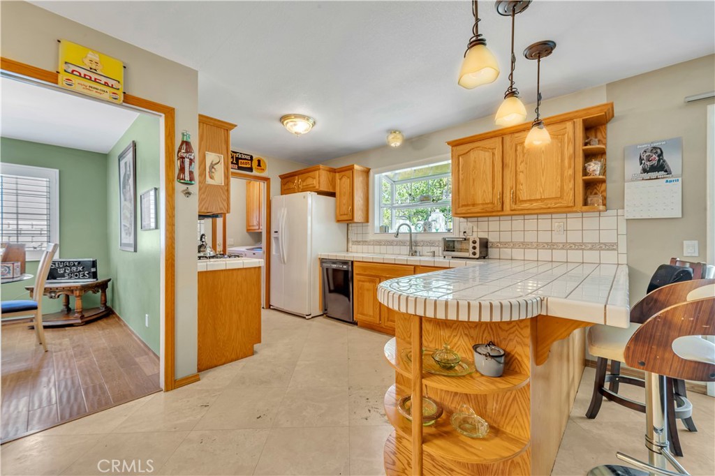 39718 Country Club Drive