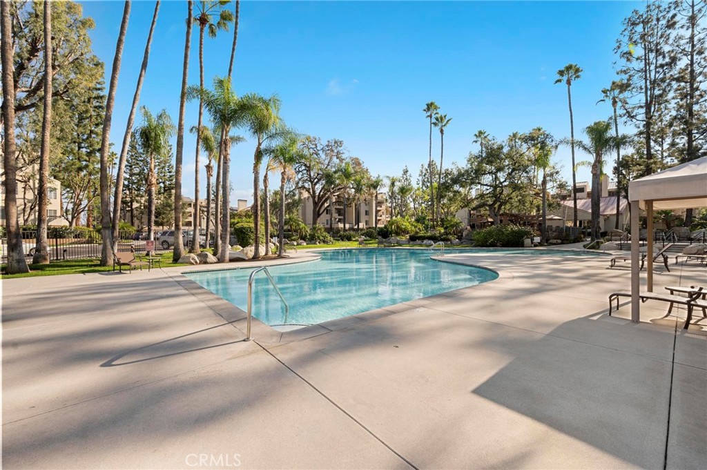 21400 Burbank Boulevard 220