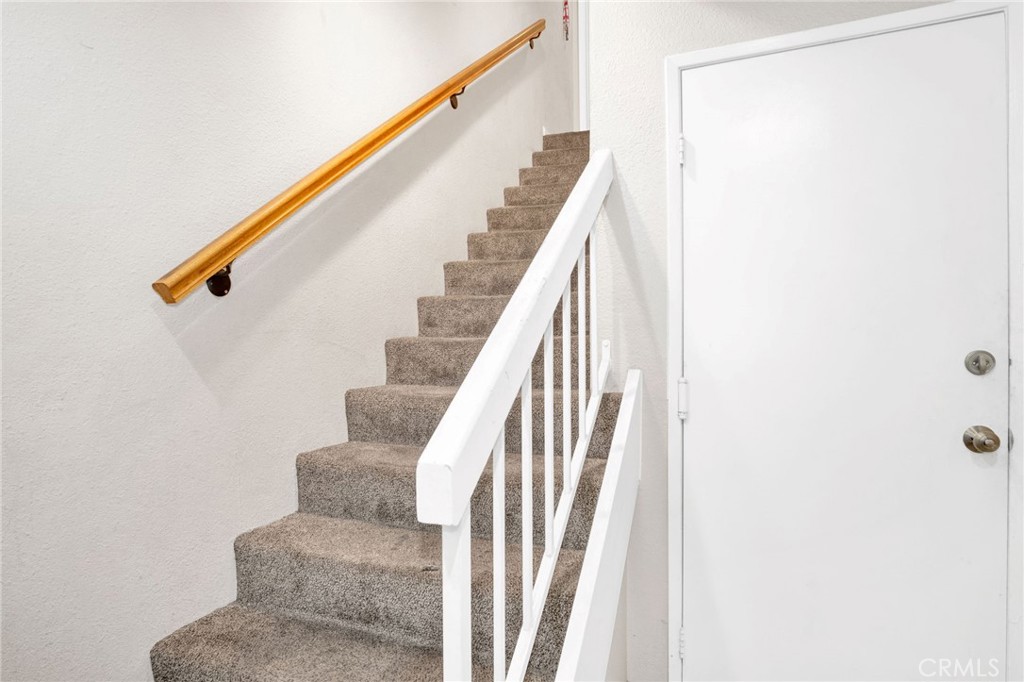 1925 Glenoaks Blvd Unit #100