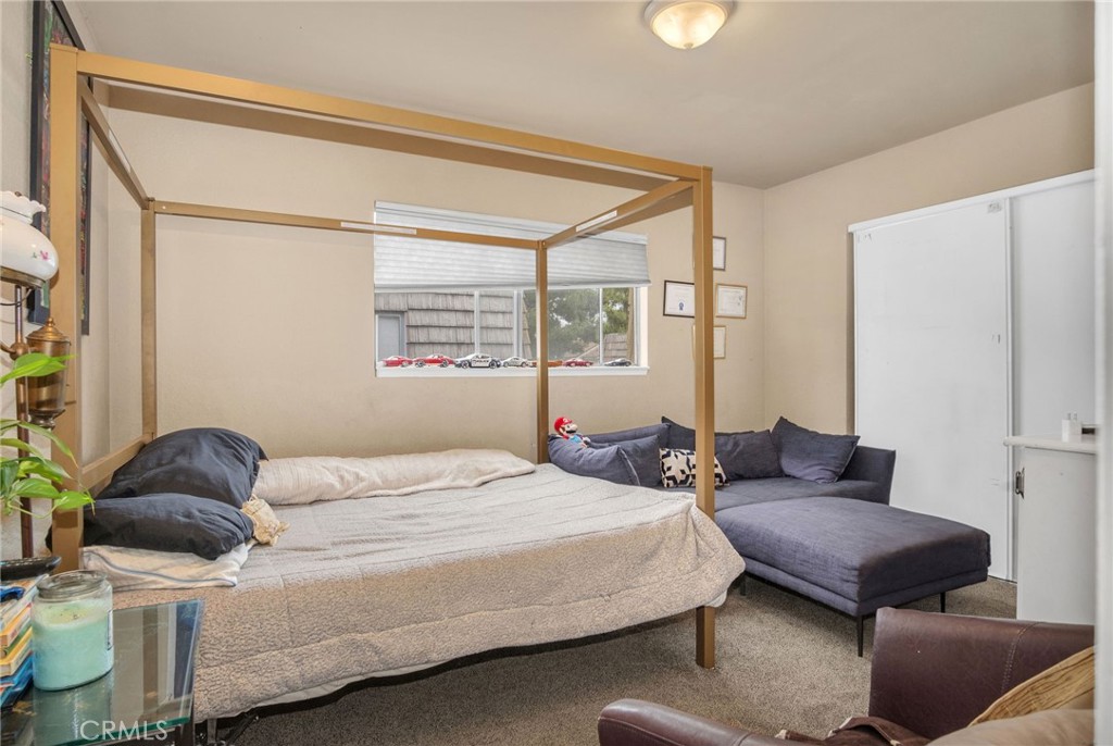 1925 Glenoaks Blvd Unit #100