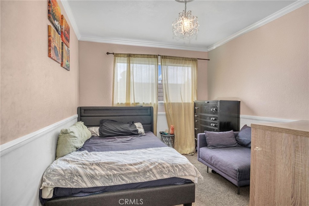 1925 Glenoaks Blvd Unit #100