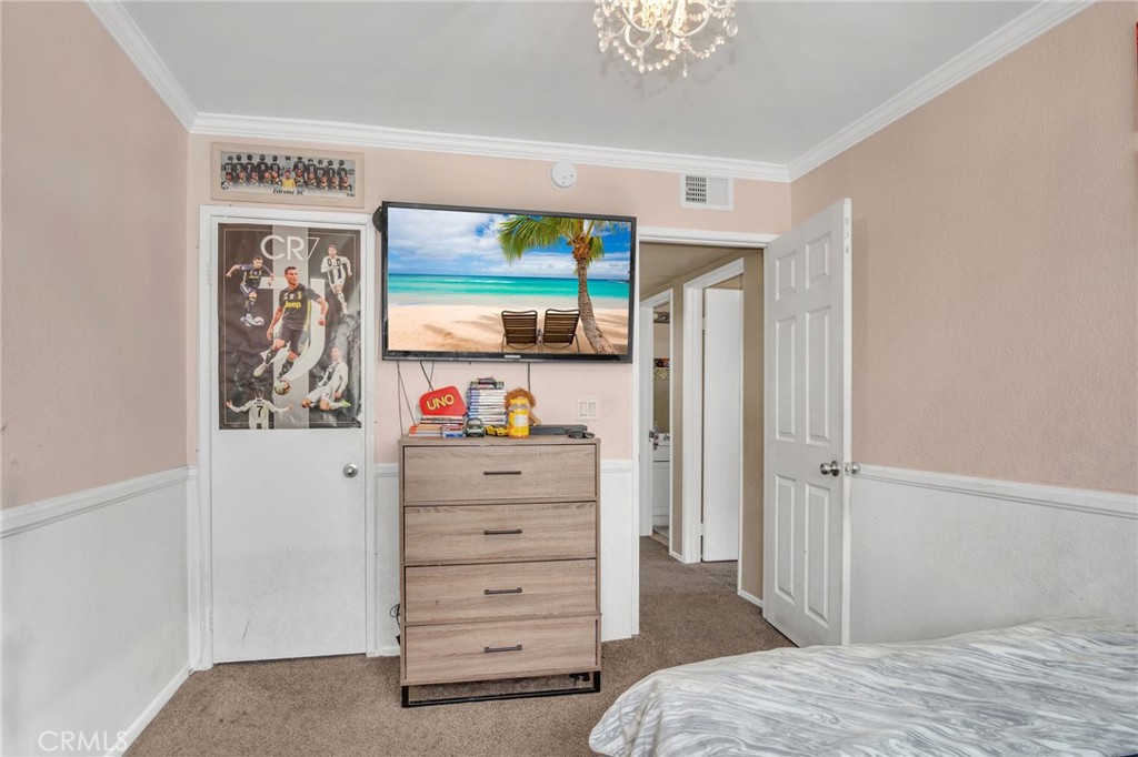 1925 Glenoaks Blvd Unit #100