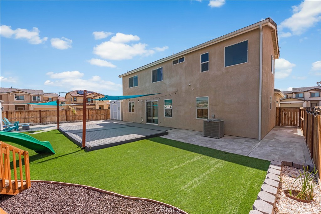 2436 Lugar Bonito Court