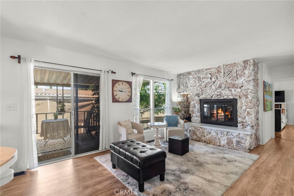 31212 Lakehills Rd 24