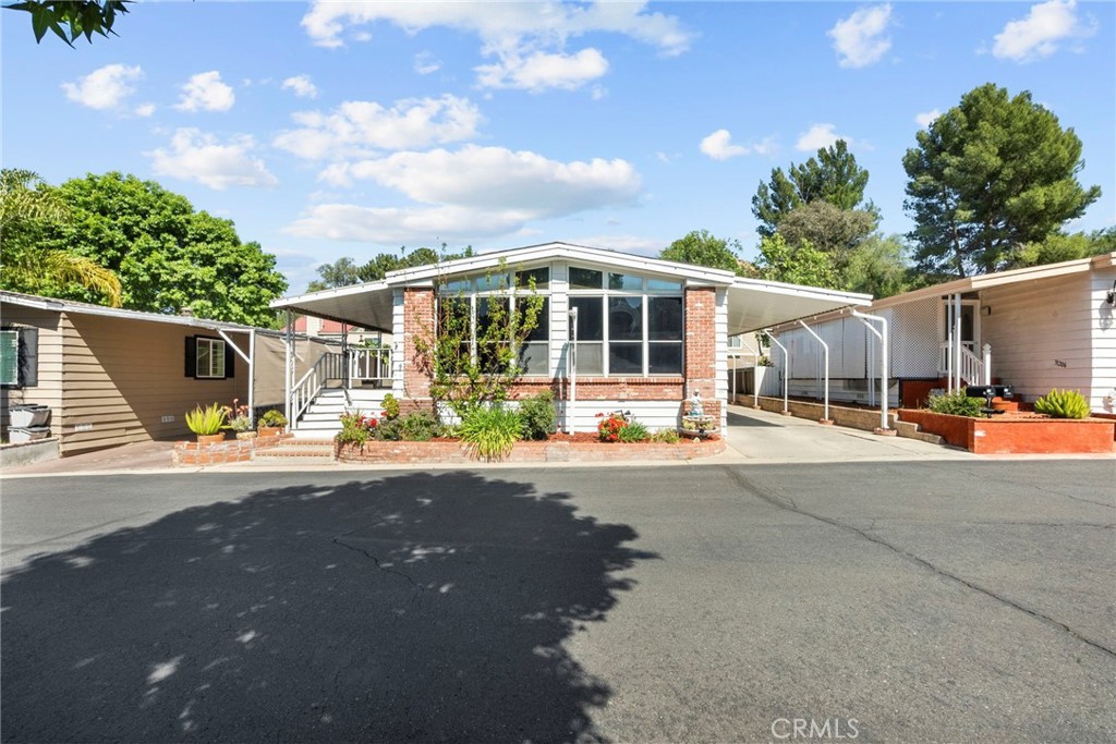 31212 Lakehills Rd 24