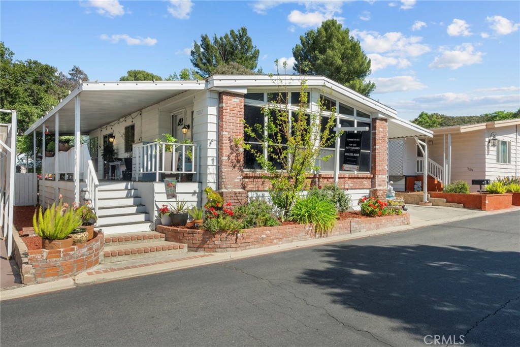 31212 Lakehills Rd 24