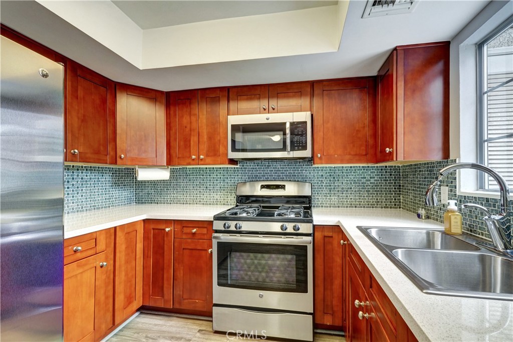 20155 Keswick Street 209